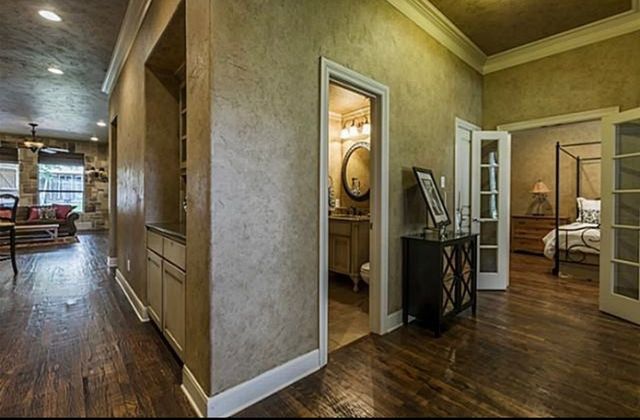 5249 Cornerwood Drive, Fort Worth, TX 76244