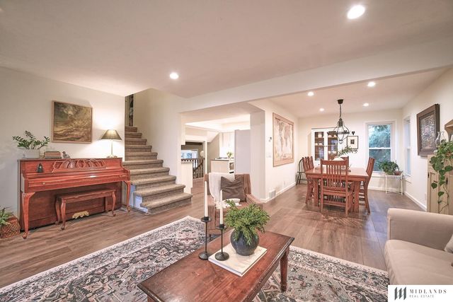 3505 Leawood Drive, Bellevue, NE 68123