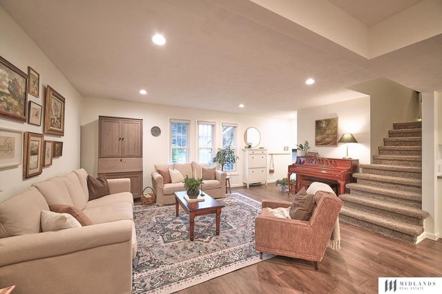 3505 Leawood Drive, Bellevue, NE 68123