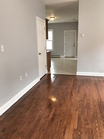 107 Chelsea St 2, Boston, MA 02128
