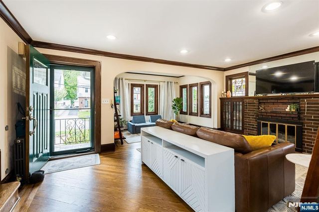 24 Fairmount Terrace, West Orange, NJ 07052