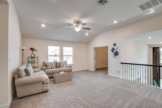 508 Middle Brook DR, Leander, TX 78641