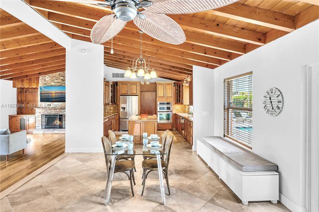 3437 Buchanan St, Hollywood, FL 33021