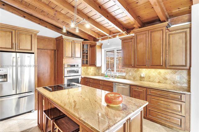 3437 Buchanan St, Hollywood, FL 33021