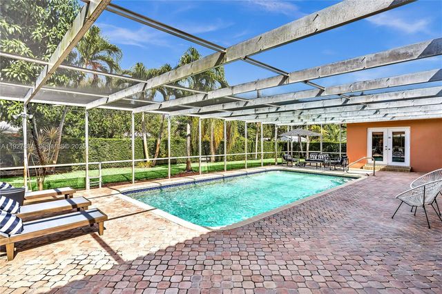 3437 Buchanan St, Hollywood, FL 33021
