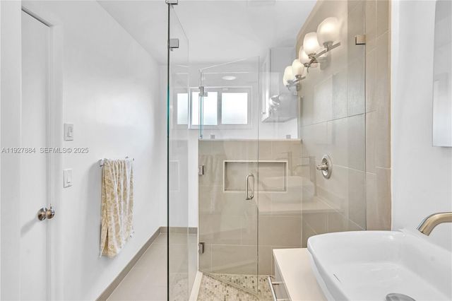 3437 Buchanan St, Hollywood, FL 33021