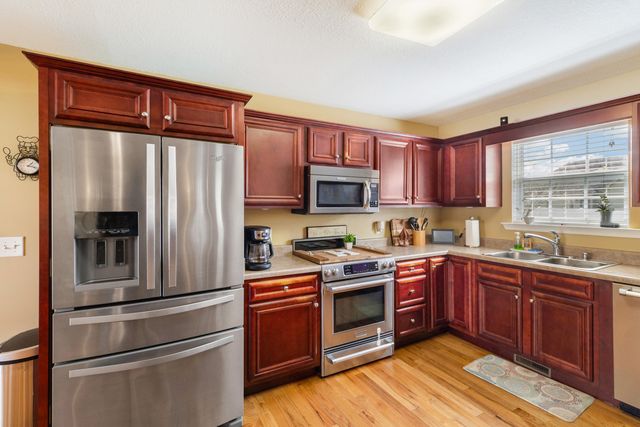 196 Thoroughbred Drive NW, Cleveland, TN 37312