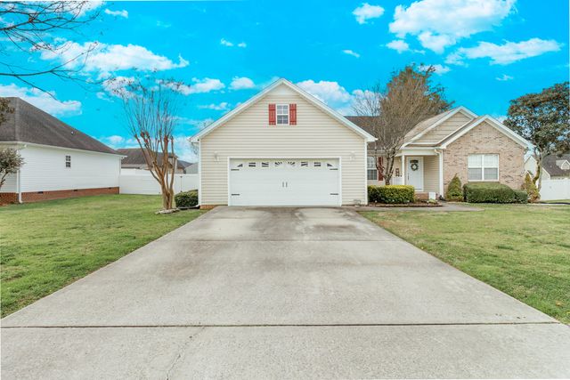 196 Thoroughbred Drive NW, Cleveland, TN 37312