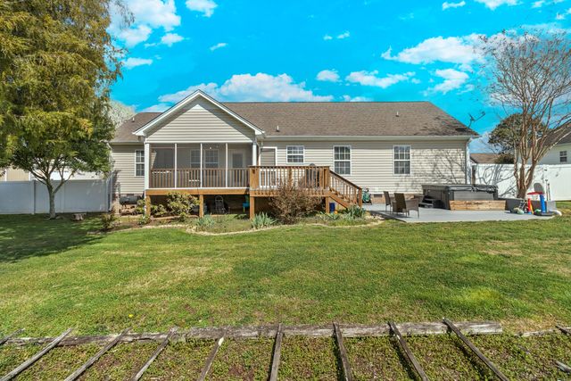196 Thoroughbred Drive NW, Cleveland, TN 37312