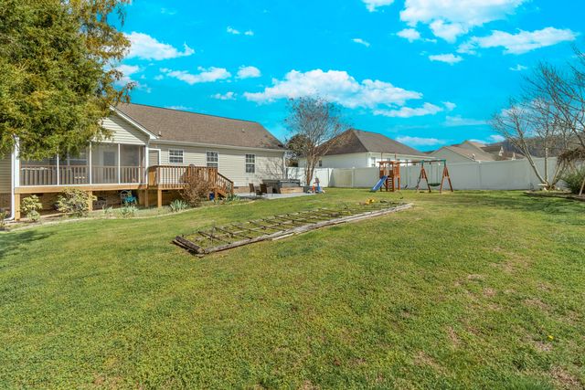 196 Thoroughbred Drive NW, Cleveland, TN 37312