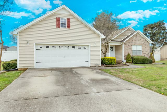 196 Thoroughbred Drive NW, Cleveland, TN 37312