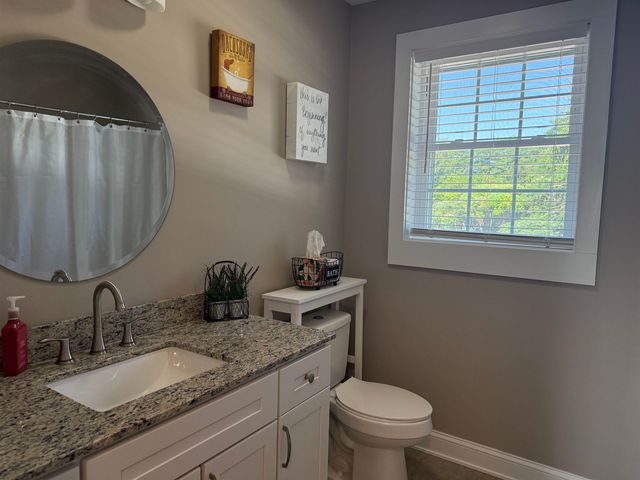81 B Foggs Lane, Seabrook, NH 03874