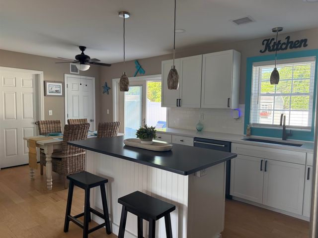 81 B Foggs Lane, Seabrook, NH 03874