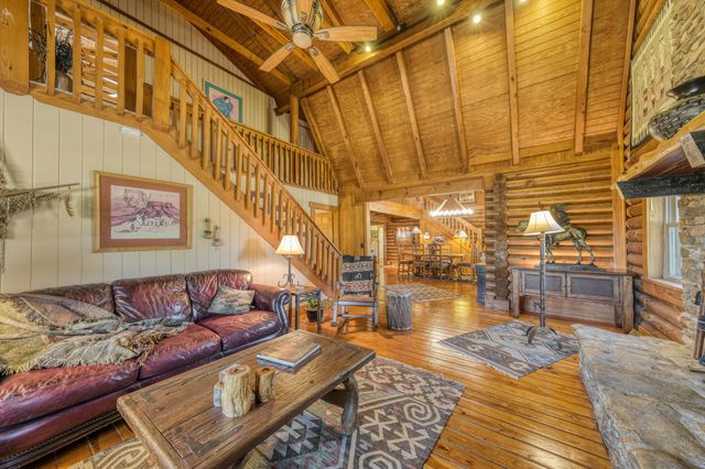 551 My Lane, Millsap, TX 76066