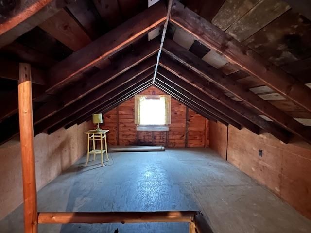 563 4-H Road, Derby, VT 05829