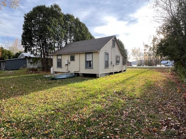 563 4-H Road, Derby, VT 05829