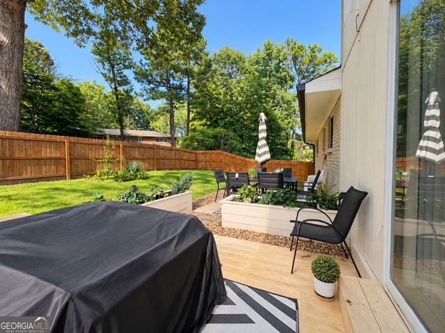 5070 SW Kerry Drive, Atlanta, GA 30331