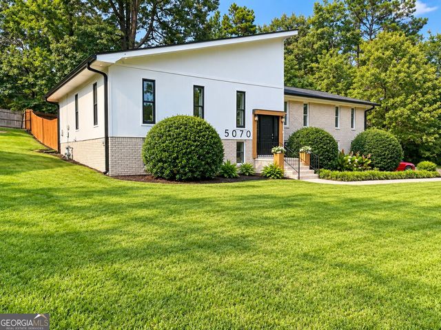 5070 SW Kerry Drive, Atlanta, GA 30331