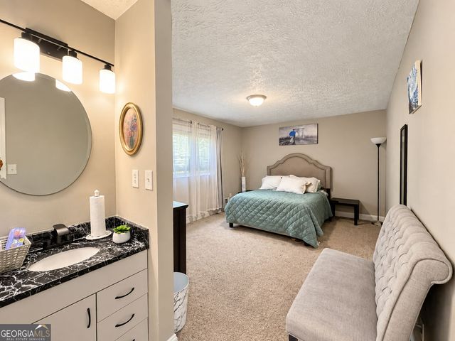 5070 SW Kerry Drive, Atlanta, GA 30331