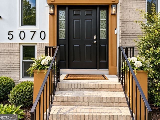 5070 SW Kerry Drive, Atlanta, GA 30331