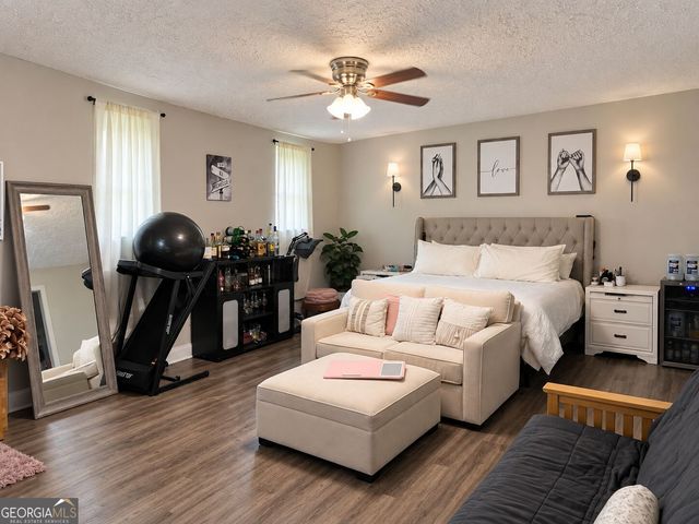5070 SW Kerry Drive, Atlanta, GA 30331