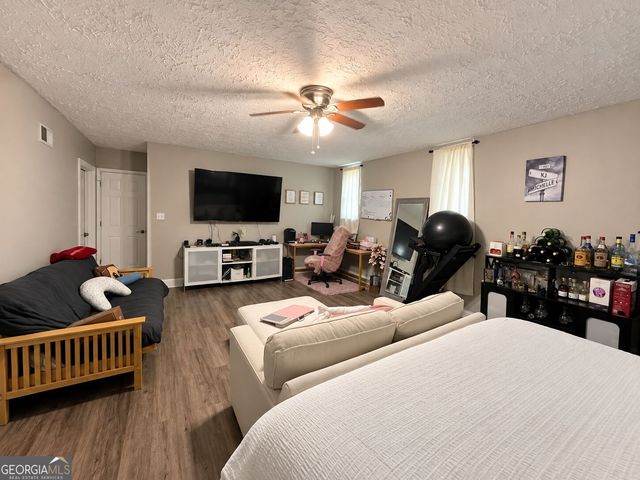 5070 SW Kerry Drive, Atlanta, GA 30331