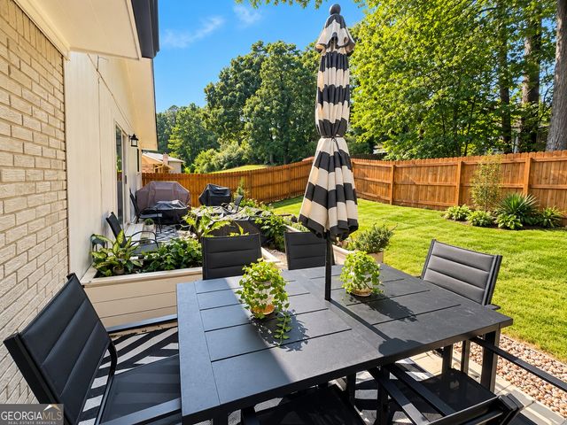 5070 SW Kerry Drive, Atlanta, GA 30331