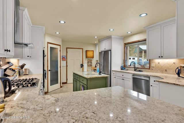 204 Jeru Ridge TRL, Sandpoint, ID 83864