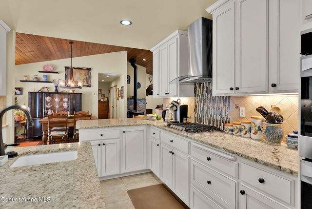 204 Jeru Ridge TRL, Sandpoint, ID 83864