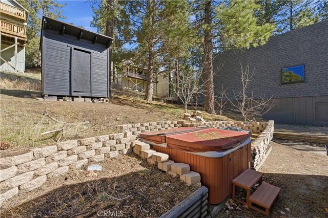 42672 Cougar Road, Big Bear Lake, CA 92315