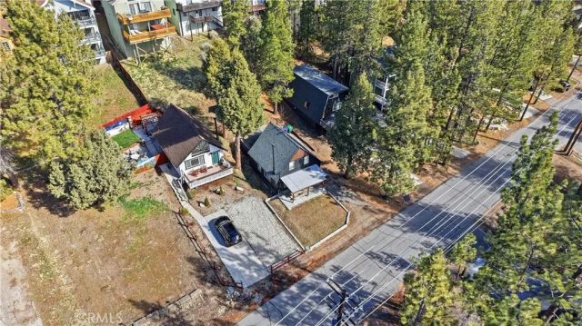 42672 Cougar Road, Big Bear Lake, CA 92315