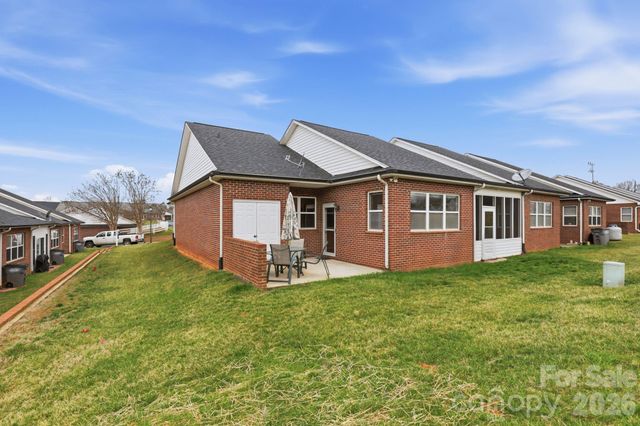 3900 Azalea Trail, Denver, NC 28037