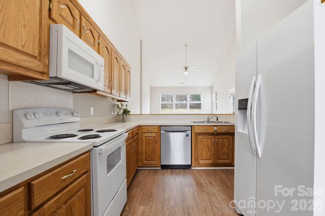 3900 Azalea Trail, Denver, NC 28037