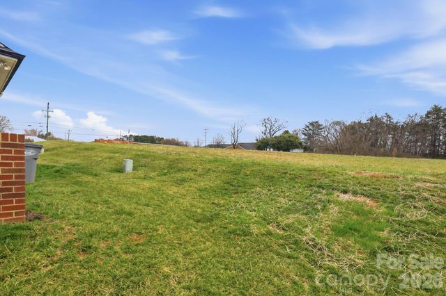 3900 Azalea Trail, Denver, NC 28037