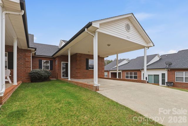 3900 Azalea Trail, Denver, NC 28037