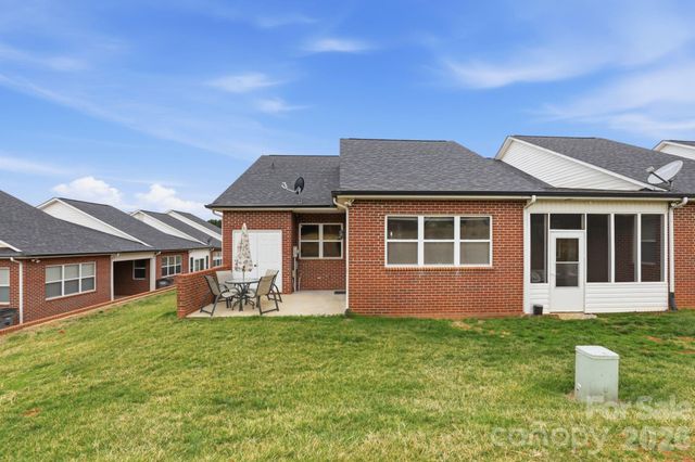 3900 Azalea Trail, Denver, NC 28037