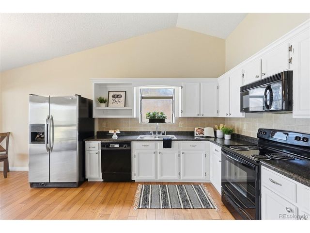 240 Bennington Dr, Colorado Springs, CO 80906