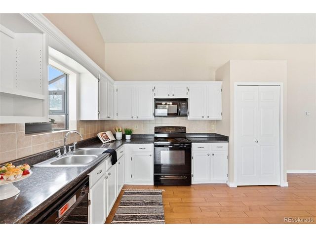 240 Bennington Dr, Colorado Springs, CO 80906