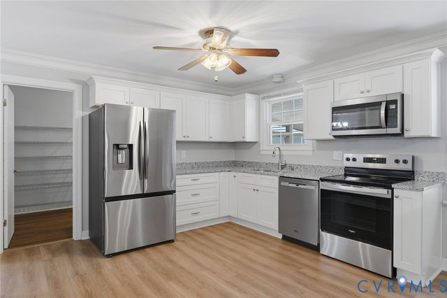 12205 Howards Mill Rd, Rockville, VA 23146