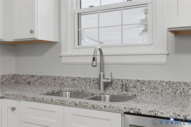 12205 Howards Mill Rd, Rockville, VA 23146