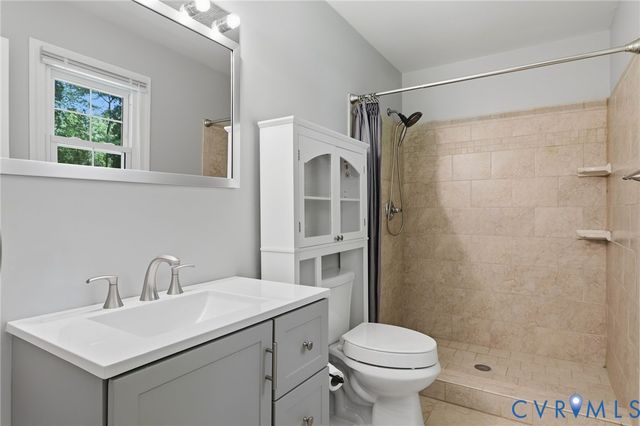 12205 Howards Mill Rd, Rockville, VA 23146