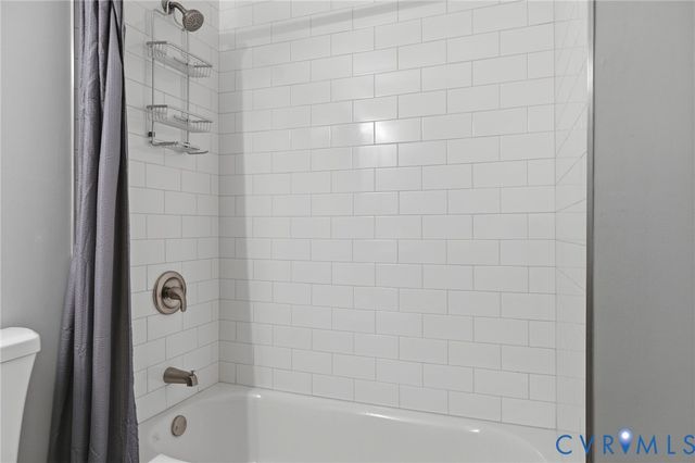 12205 Howards Mill Rd, Rockville, VA 23146