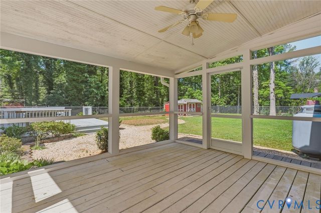 12205 Howards Mill Rd, Rockville, VA 23146