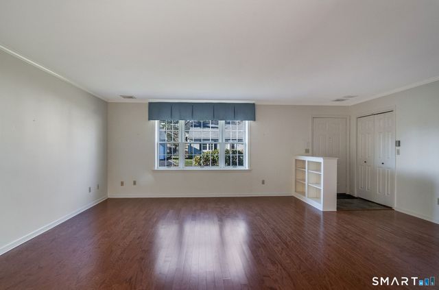 1 Downing Way 1, Madison, CT 06443