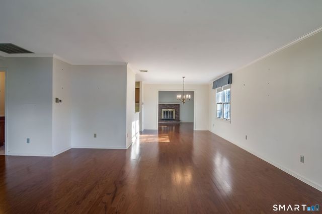 1 Downing Way 1, Madison, CT 06443