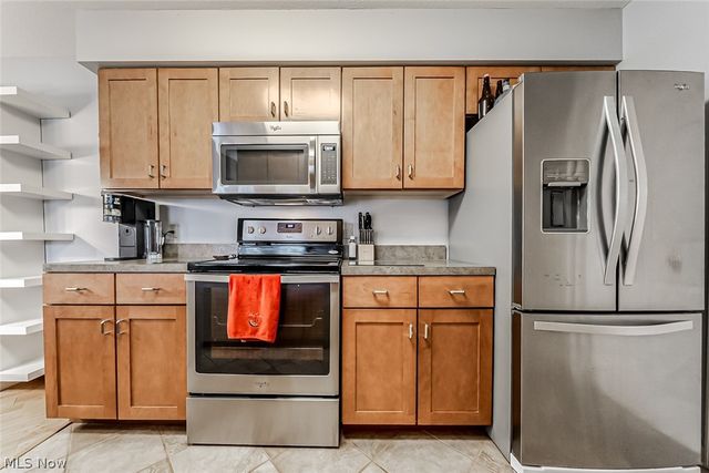22586 Lenox Drive, Fairview Park, OH 44126