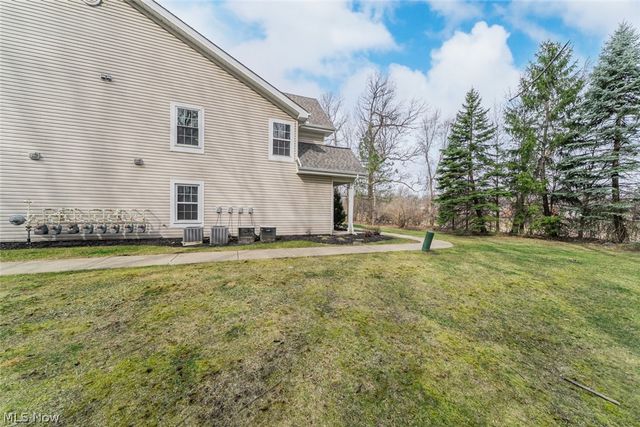 22586 Lenox Drive, Fairview Park, OH 44126