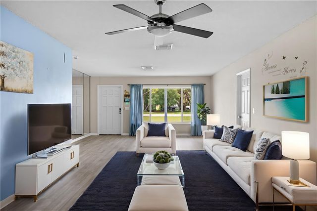 7907 Sebastian Road, Fort Pierce, FL 34951