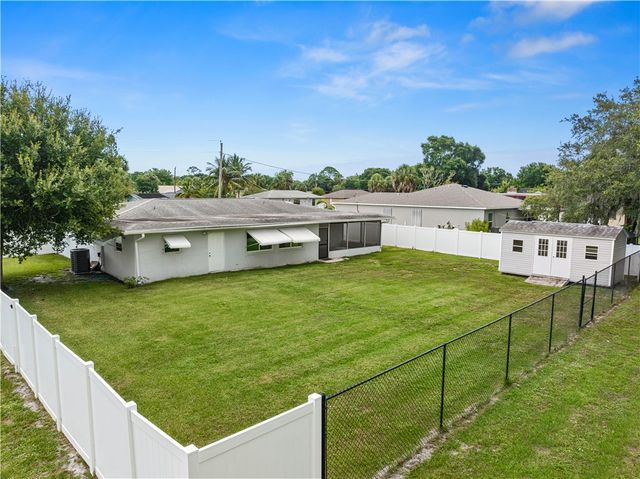 7907 Sebastian Road, Fort Pierce, FL 34951