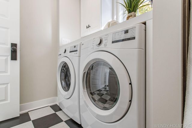 713 N Shore Drive, Park Twp, MI 49424